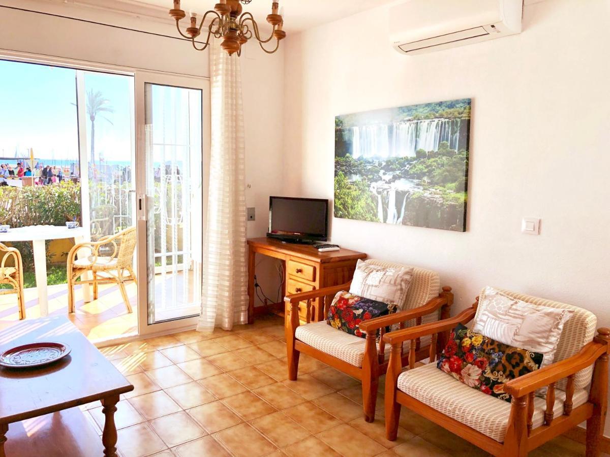 Apartament Amb Jardi A La Platja D'Empuriabrava Exteriör bild