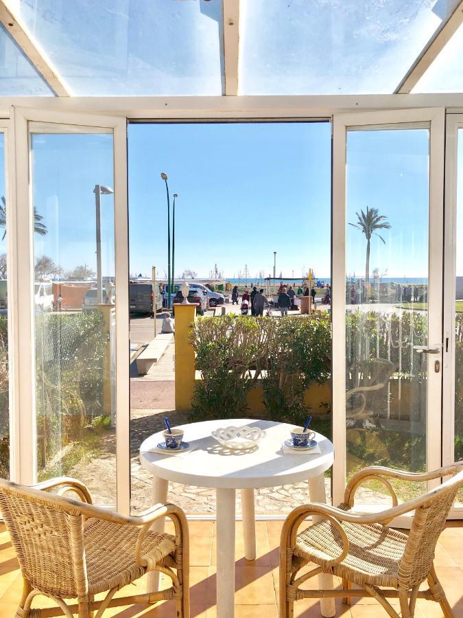 Apartament Amb Jardi A La Platja D'Empuriabrava Exteriör bild