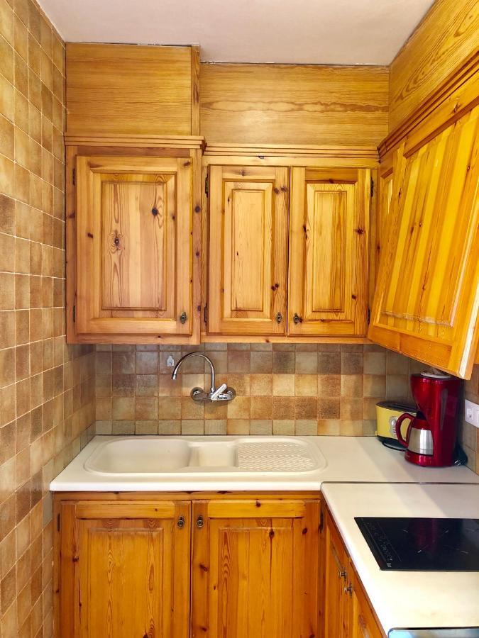 Apartament Amb Jardi A La Platja D'Empuriabrava Exteriör bild